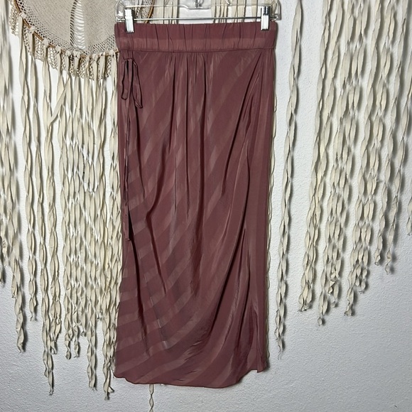 Humanoid Mauve Faux Wrap Skirt Size SM - Picture 1 of 8
